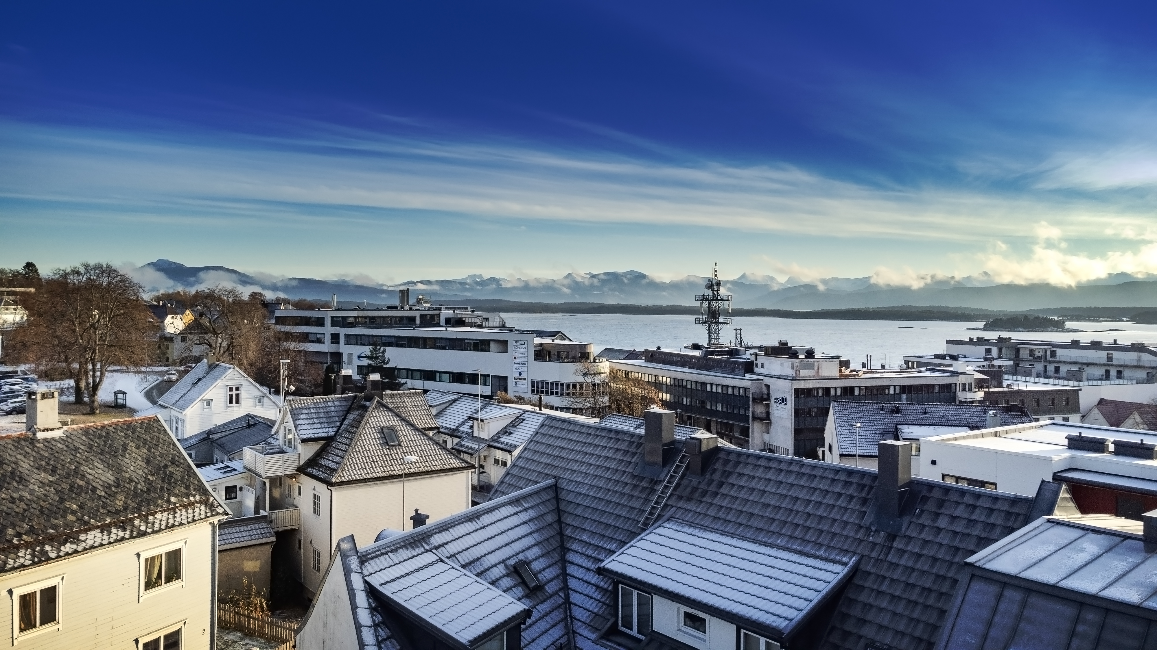 Sentrumsnær eiendom med godkjent rammetillatelse for 9 romslige leiligheter, Eiertomt, Molde sentrum. – bilde 3