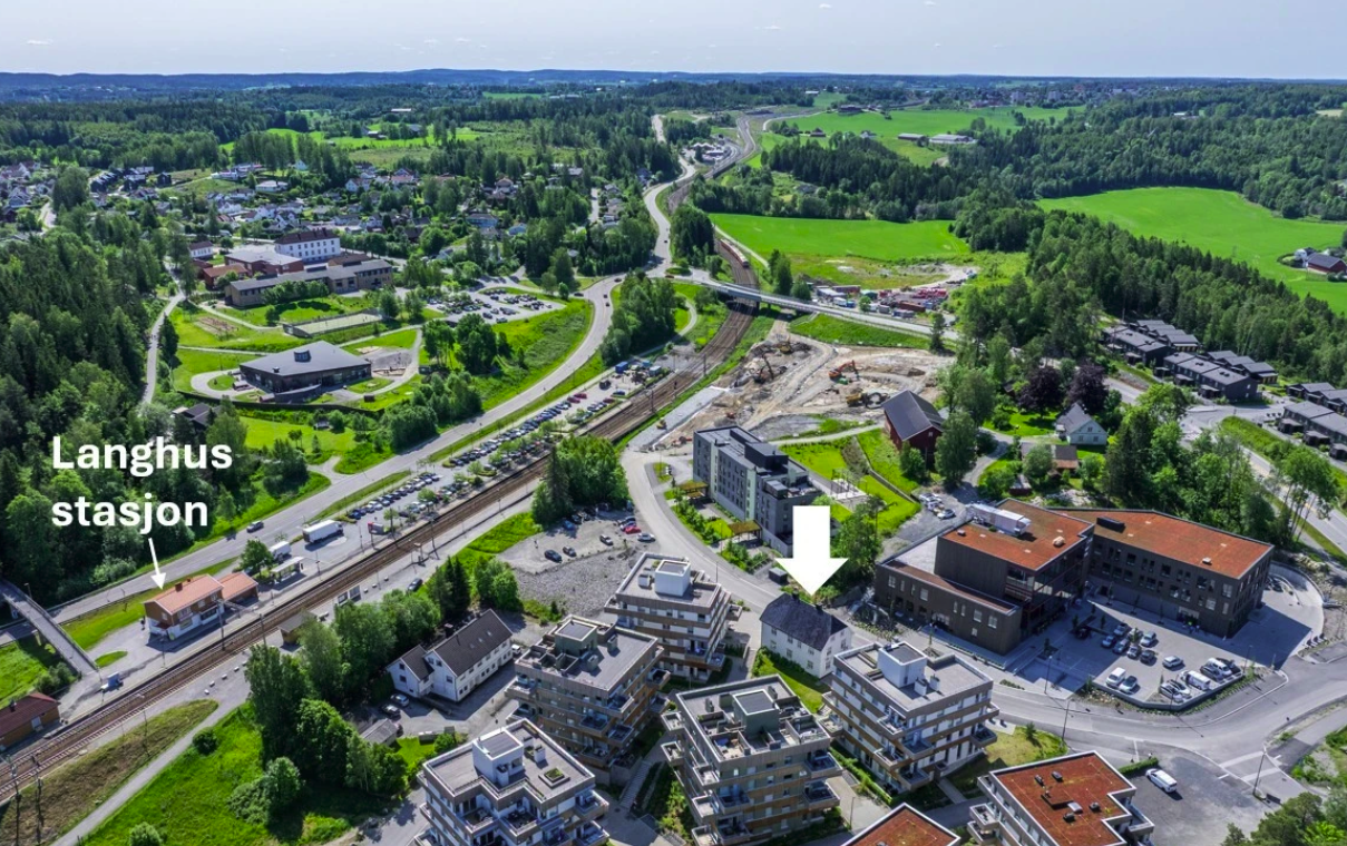 Betydelig ombygd bygård med 4 leiligheter og næringslokale på gateplan. – bilde 9