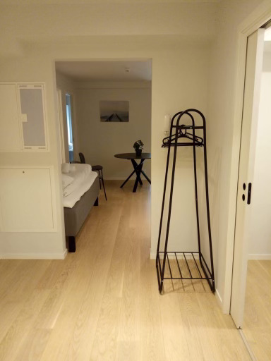 3 leiligheter, sentralt i Bergen selges med leiekontrakt – bilde 8
