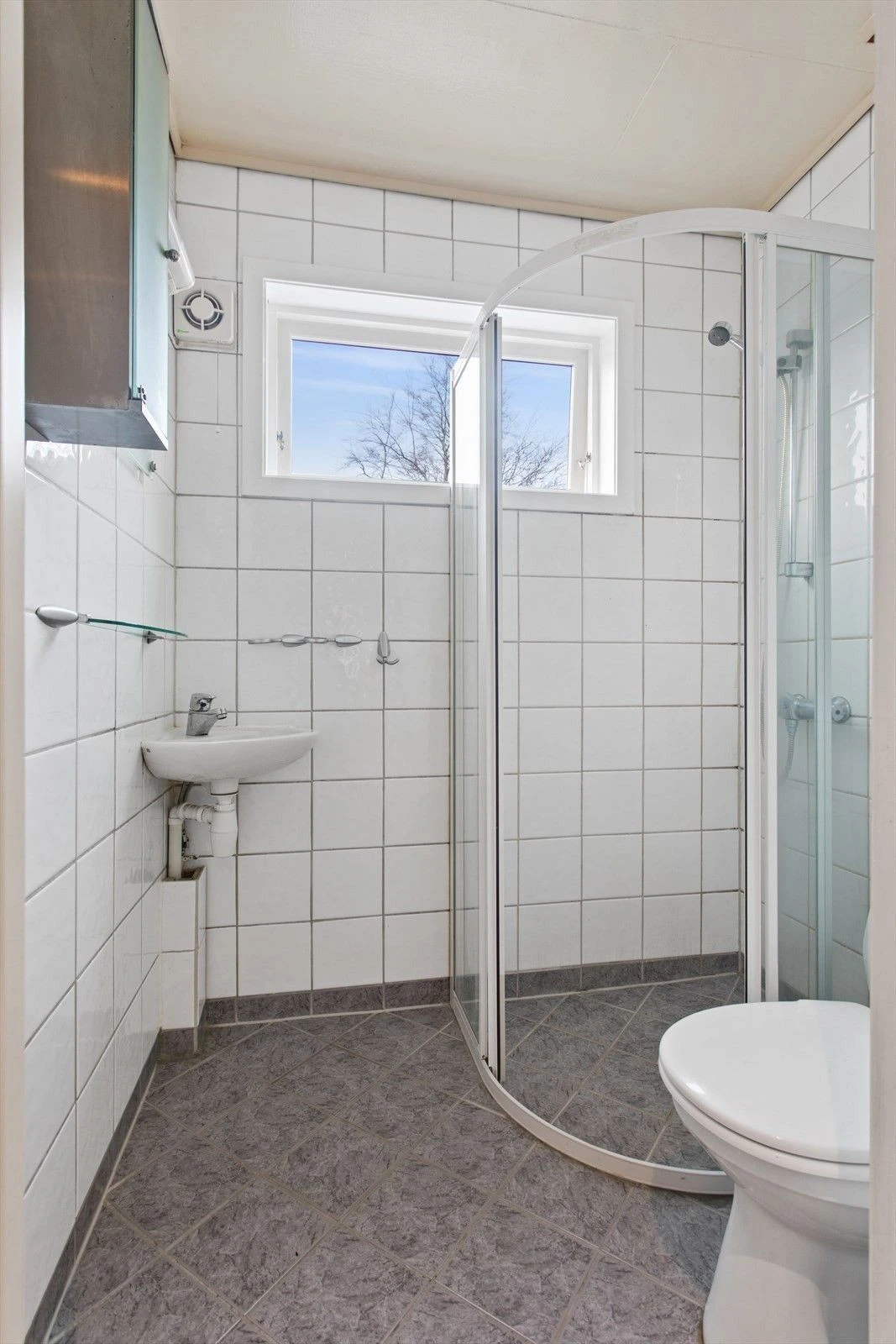 Bolighus med tre leiligheter ved siden av Bergens største arbeidsplass Haukeland sykehus! – bilde 8