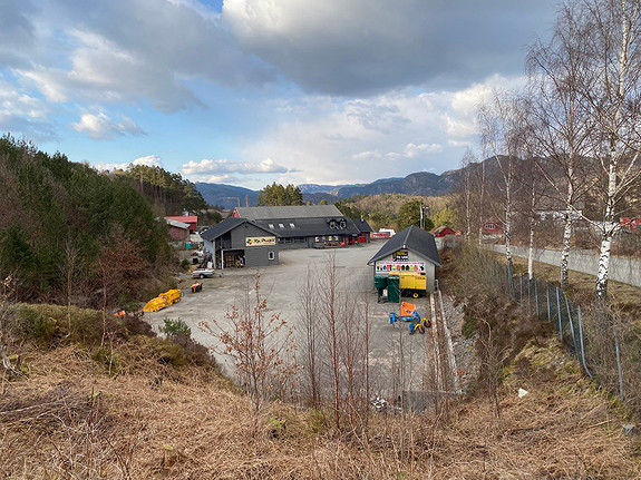 Attraktiv næringseiendom (5.943kvm) med kombinasjonsbygg, 8 utleieenheter og stort uteareal.på Trøngsla - Flekkefjord. – bilde 11