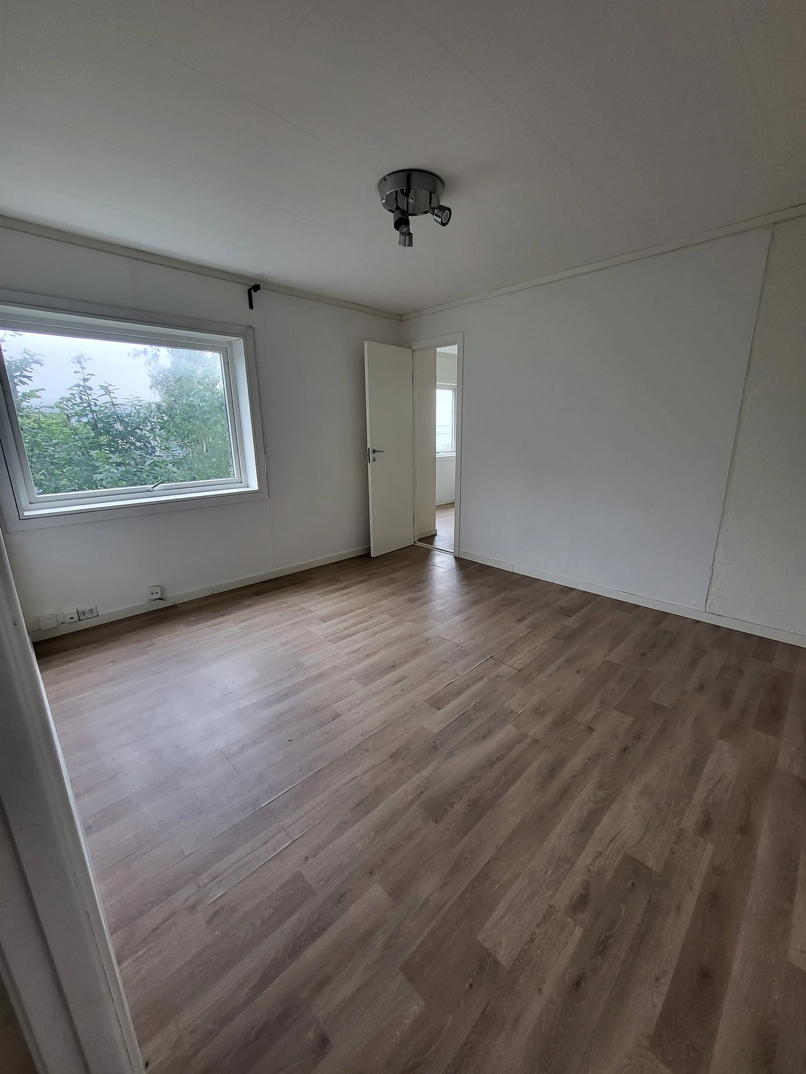 Bolighus med tre leiligheter på byside av Laksevåg! – bilde 23