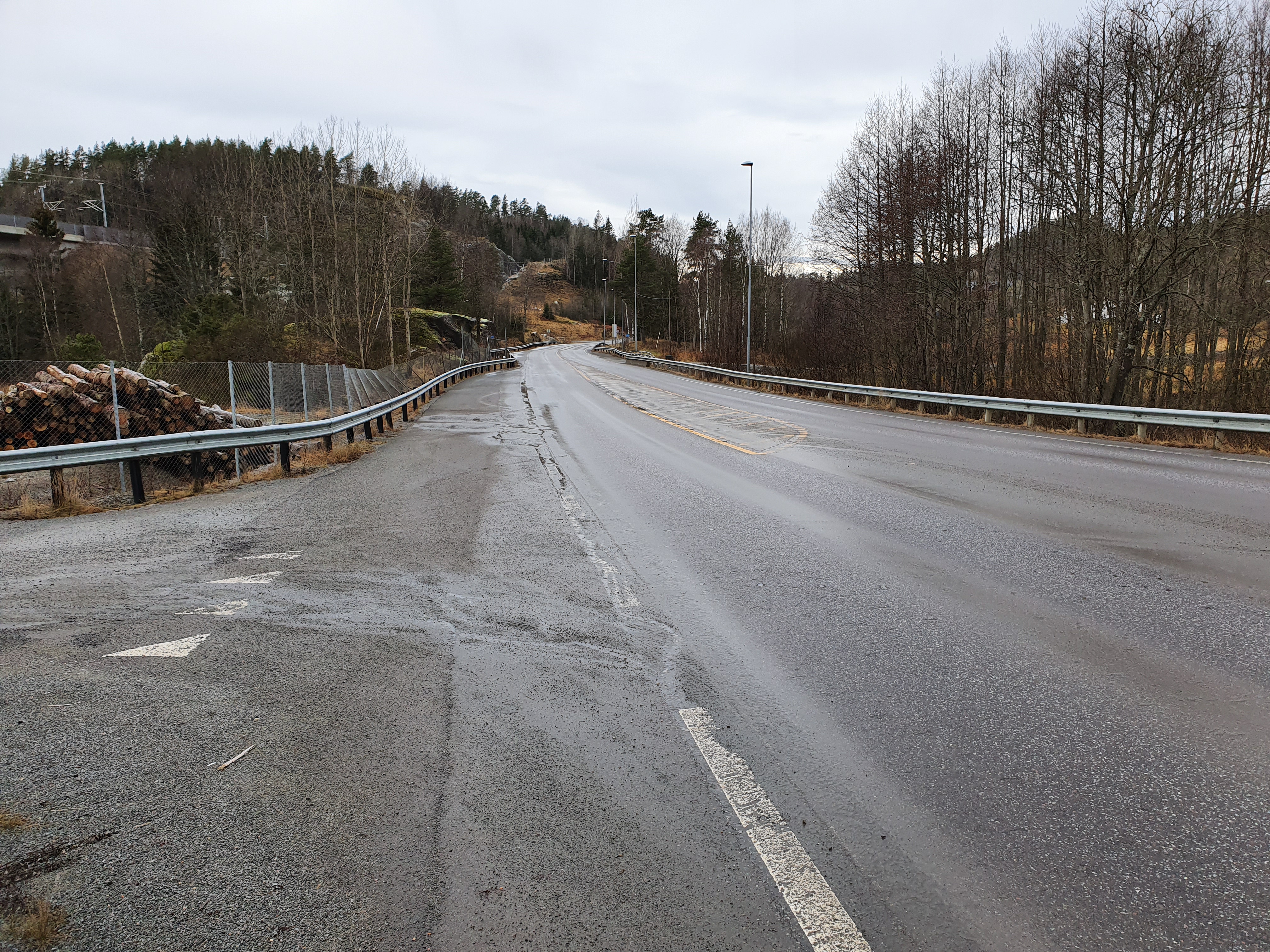 Logistikk-hub ved E18 i Larvik – 10,7 dekar klar for tungtransport. 4 min fra E-18.  – bilde 2