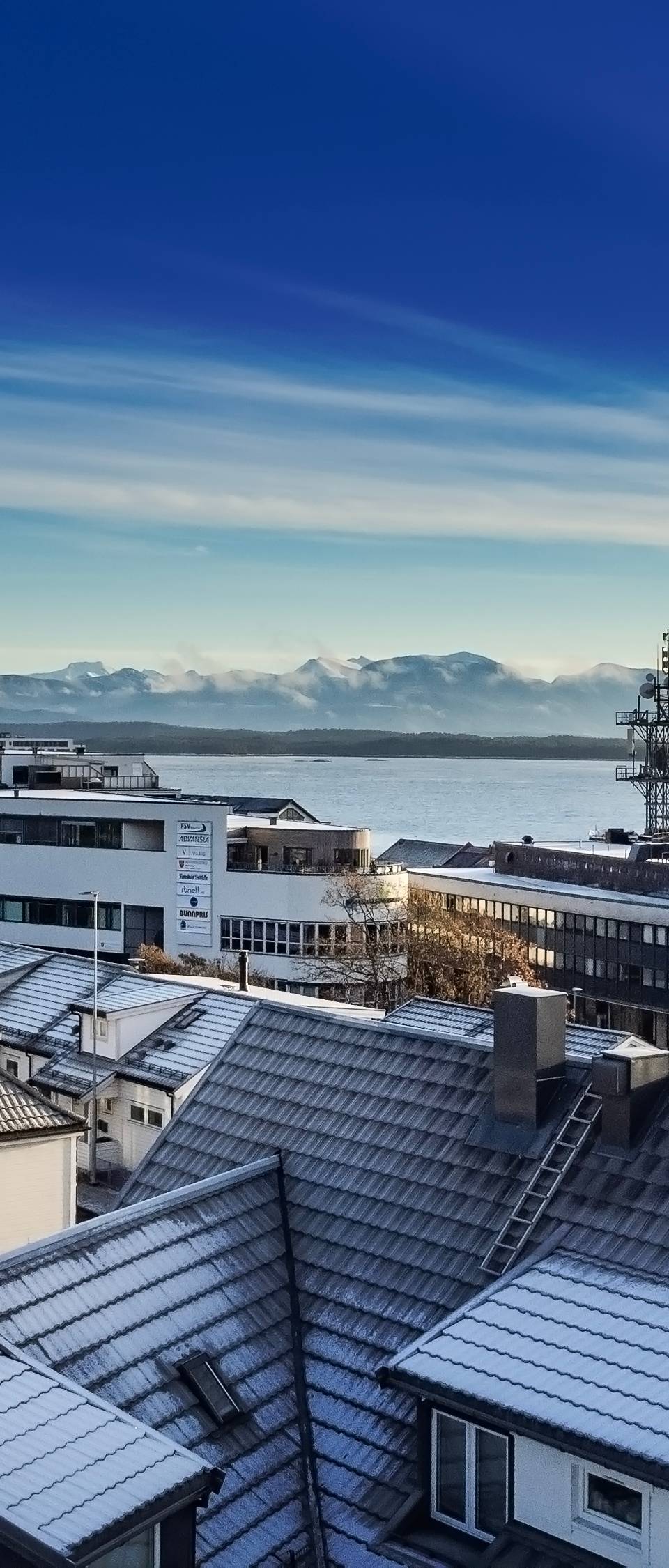 Sentrumsnær eiendom med godkjent rammetillatelse for 9 romslige leiligheter, Eiertomt, Molde sentrum. – bilde 2