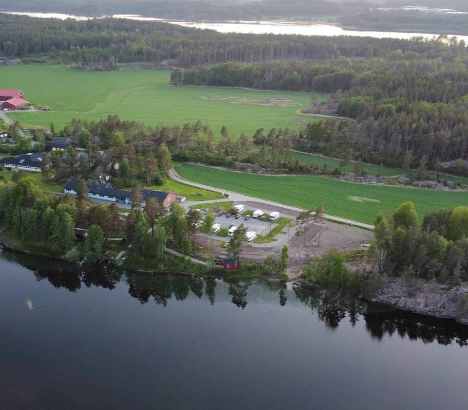Unik eiendom på Dillingøy i Moss, 350 meter strandlinje til vansjø og kun 45min fra Oslo – bilde 3