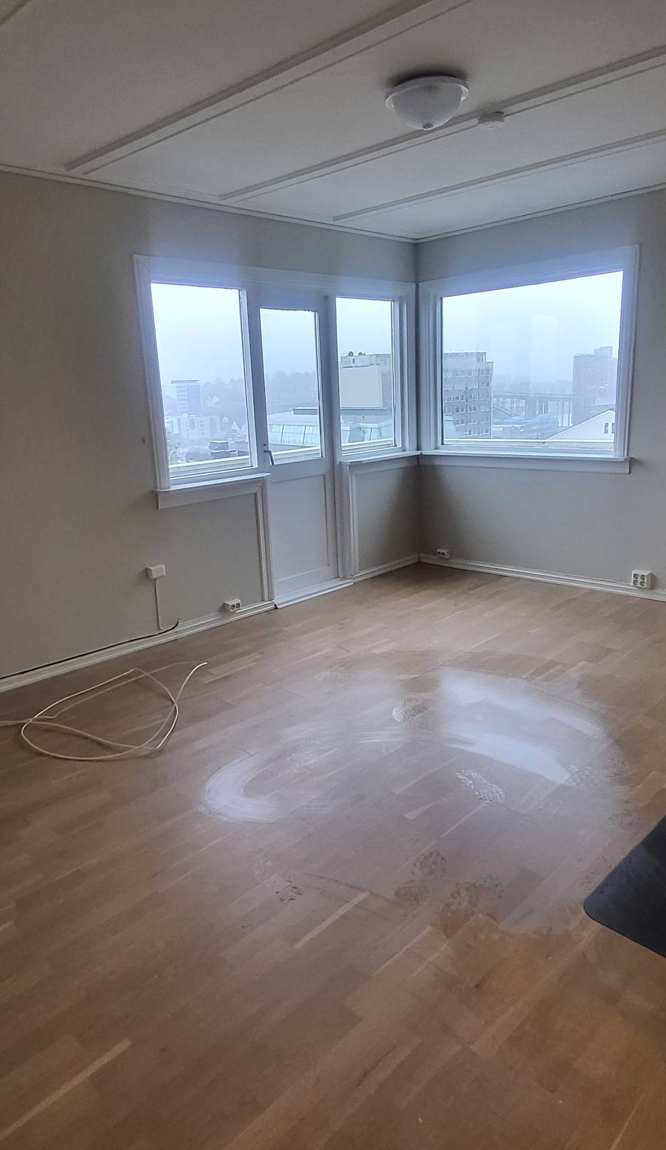 Bolighus med tre leiligheter på byside av Laksevåg! – photo 2